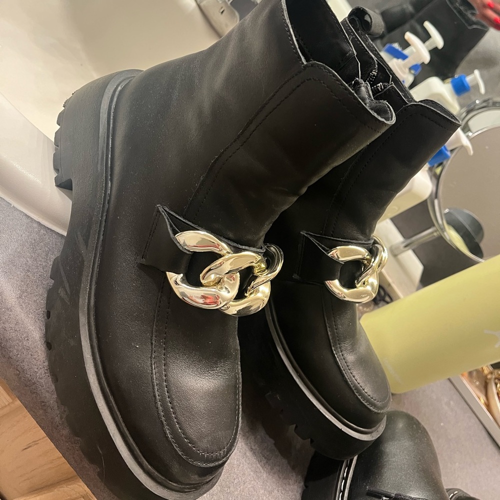 Steve Madden shoes